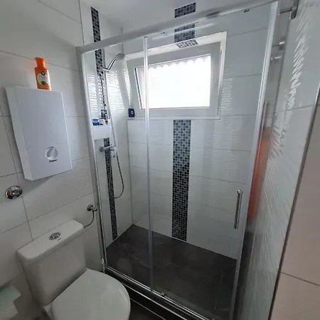 Apartment Ferienwohnung Heckenrose Mit Sauna Und Schwimmbad *